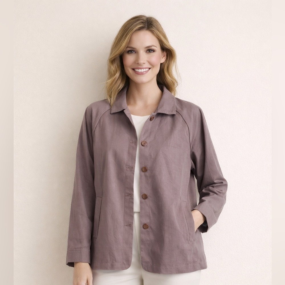 NWT Grey Tan Button Down Side Pocket Top Jacket